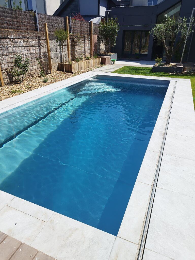 piscine inox sur mesure savoir fer création-1 piscine inox sur mesure savoir fer création-1-métallerie serrurerie Angers